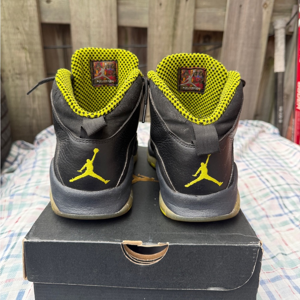 Jordan 10 Retro Venom 
Size 8.5 - Picture 3 of 7